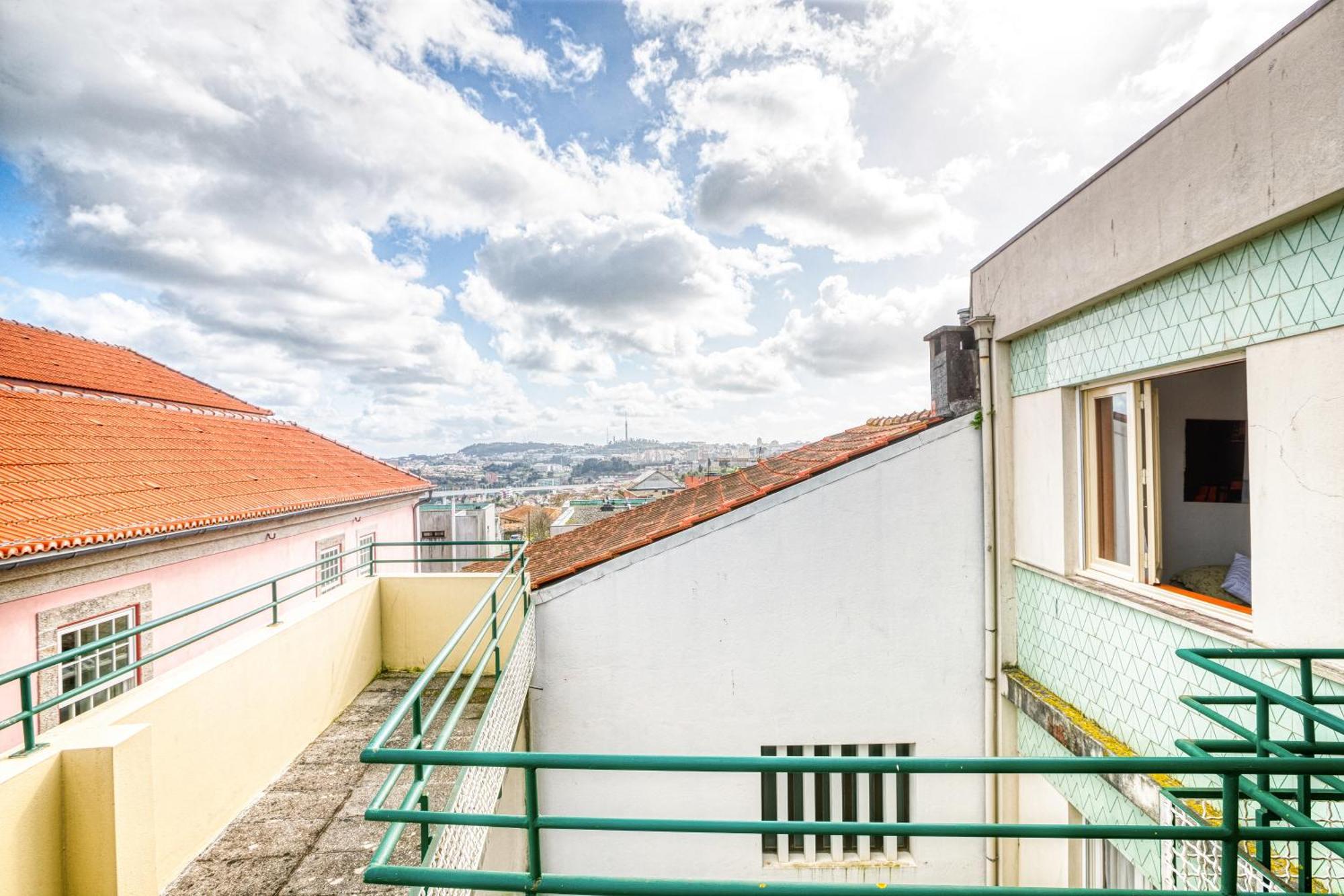 Camarao Apartment Porto Exterior photo